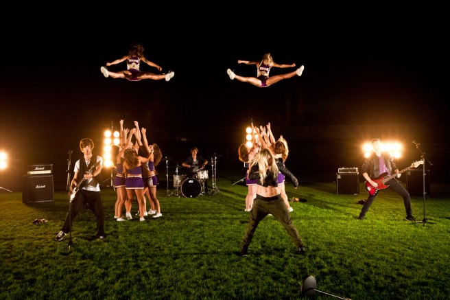 Kung Fu Kitty & Vienna Vikings Cheerleader