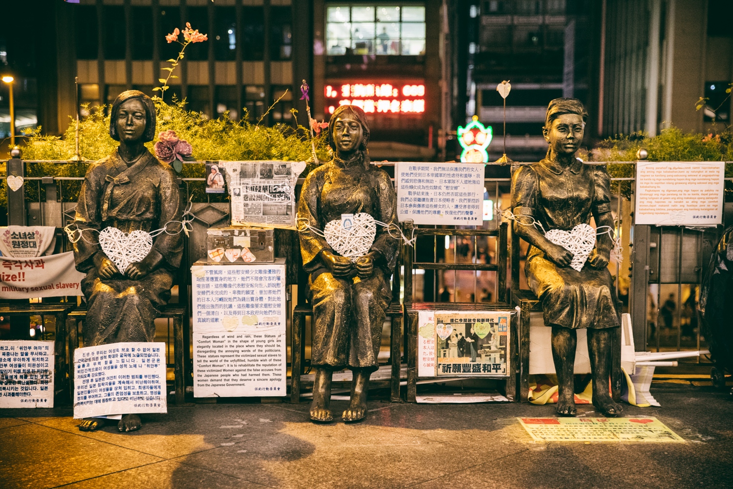 Hong Kong statues comfort women