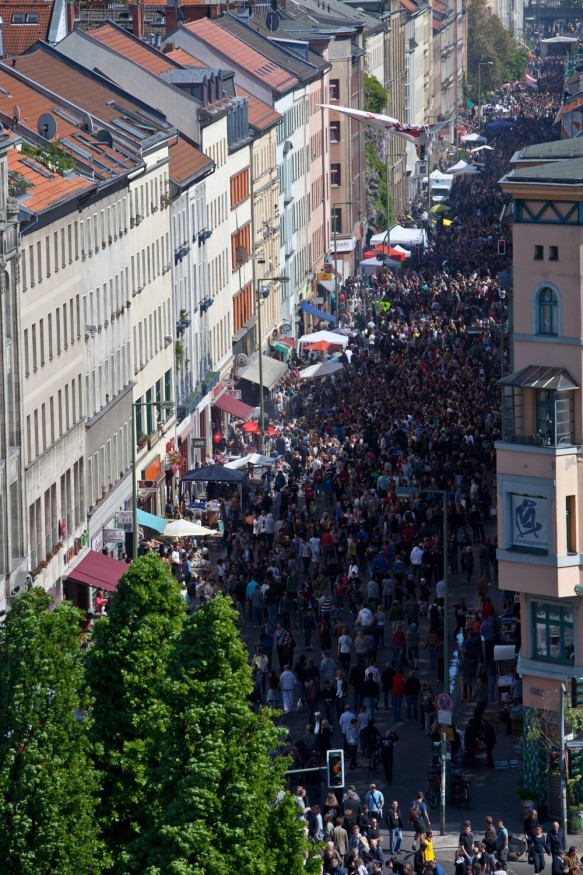Myfest in Berlin Kreuzberg am 1. Mai 2011