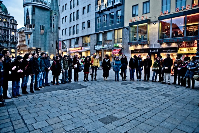 Umarmungs-Flashmob