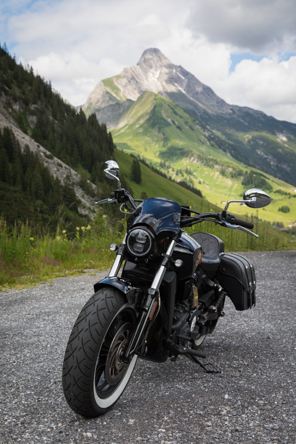 Motorradtour mit einer Indian Scout in Vorarlberg
